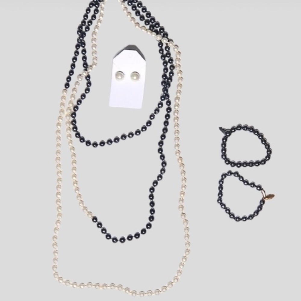 Vintage Pearl Beads Jewelry Set Necklace Earrings Bracelets